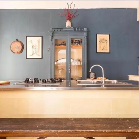 Kasa Celeste Aida غالّيبولي